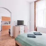 Budapest City Center Smart Flat Self Check-In
