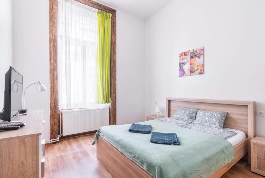 City Center Smart Flat Self Check-in Apartment